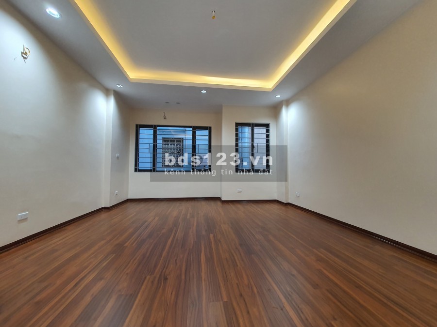Hiếm có khó tìm diện tích sử dụng 50m2, 3 tầng Trần Khát Chân chỉ nhỉnh 3 tỷ