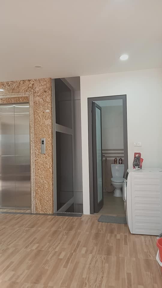 Bán gấp, nhà đẹp Tây Hồ, ngõ ô tô tránh, lô góc, kinh doanh, dt 60m2 6 tầng thang máy Giá 11.5 tỷ