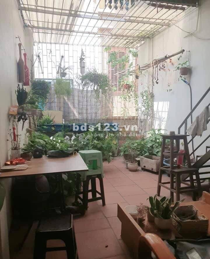 Nhà phố Lê Hồng Phong Ông Ích Khiêm, 52m2 *4Tầng, gần Lăng Bác, ngõ thông, 2 mặt ngõ, giá 7,75 tỷ