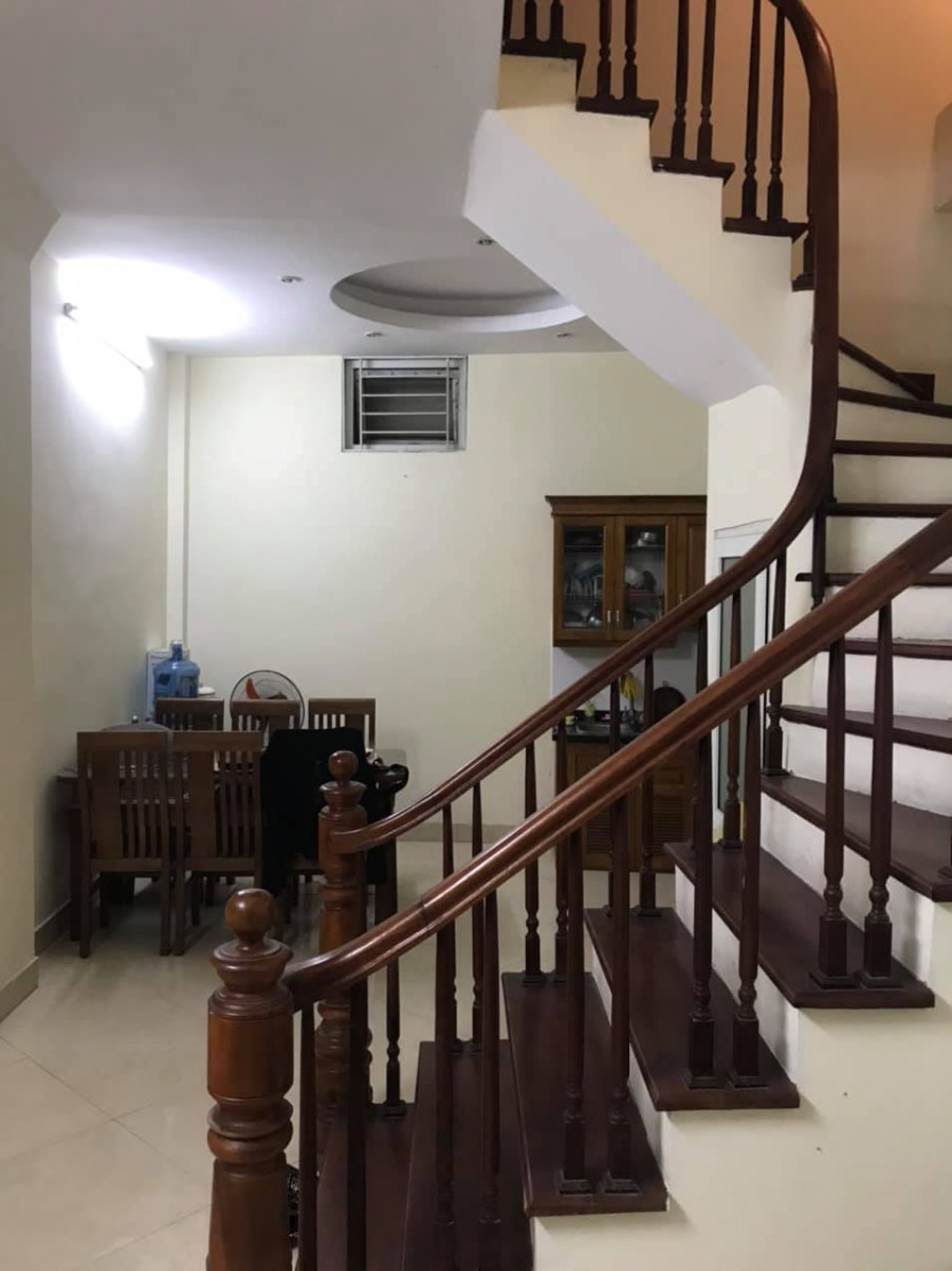 Nhỉnh 3 tỉ có ngay 40m2*4 Tầng mt 4m ngõ 381 Bạch Mai, Hai Bà Trưng, 5p lên Hồ Hoàn kiếm
