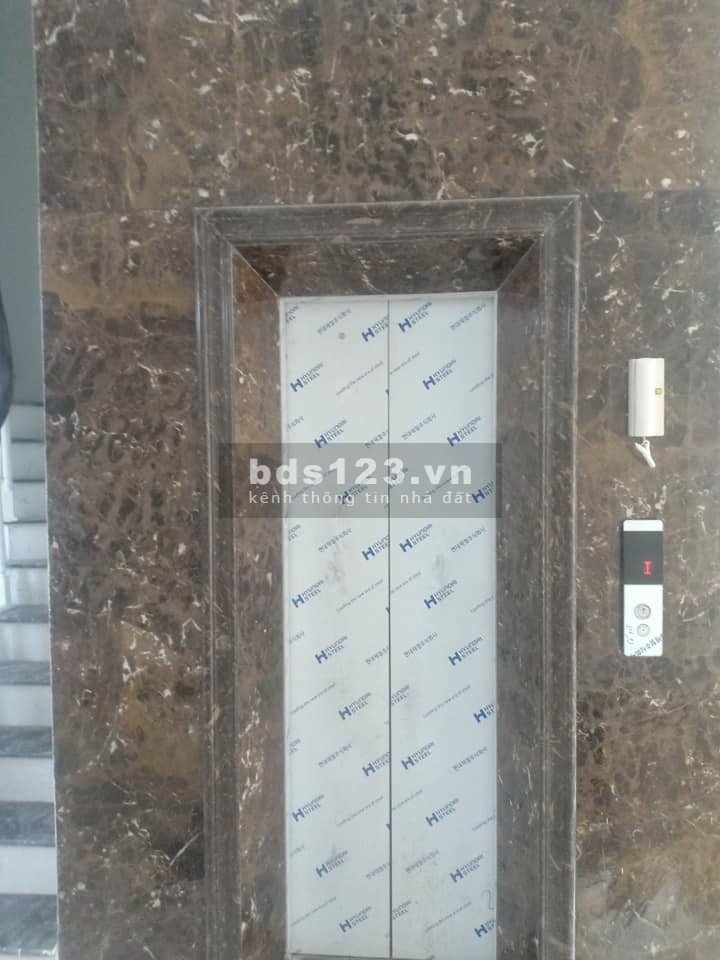Khu VIP, Vũ Xuân Thiều, diện tích 110m2 mt 5m 5 tầng Sài Đồng, Quận Long Biên