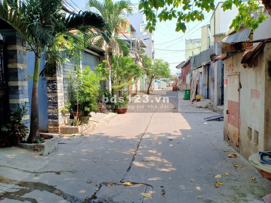 Bán nhà Nguyễn Văn Luông, Quận 6, hẻm 6m, 48m2, 3tỷ9. LH: 0772695942