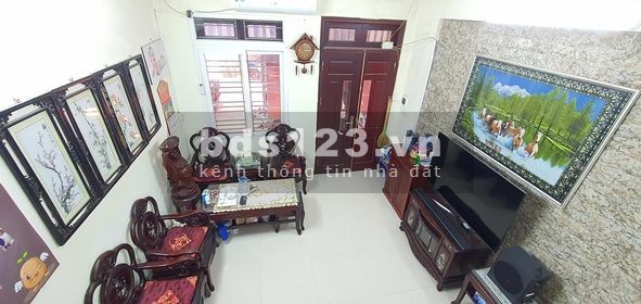 Bán gấp nhà Bạch Đằng gần phố cổ,  ngõ thoáng, văn minh  30m  4 tầng 3.3 tỷ 