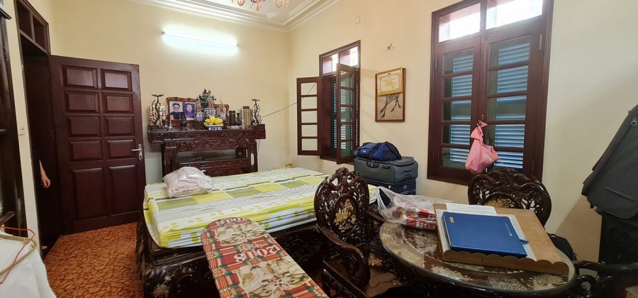 Mặt Phố Trương Định, dt 257m2, biệt thự 3 tầng, sau quy hoạch vẫn còn 217m2, giá chỉ 117tr/m2