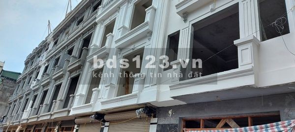 Bán nhà nguyên căn mới koong phố Cổ Nhuế, diện tích sử dụng 30m2, giá bán 2.85 tỷ