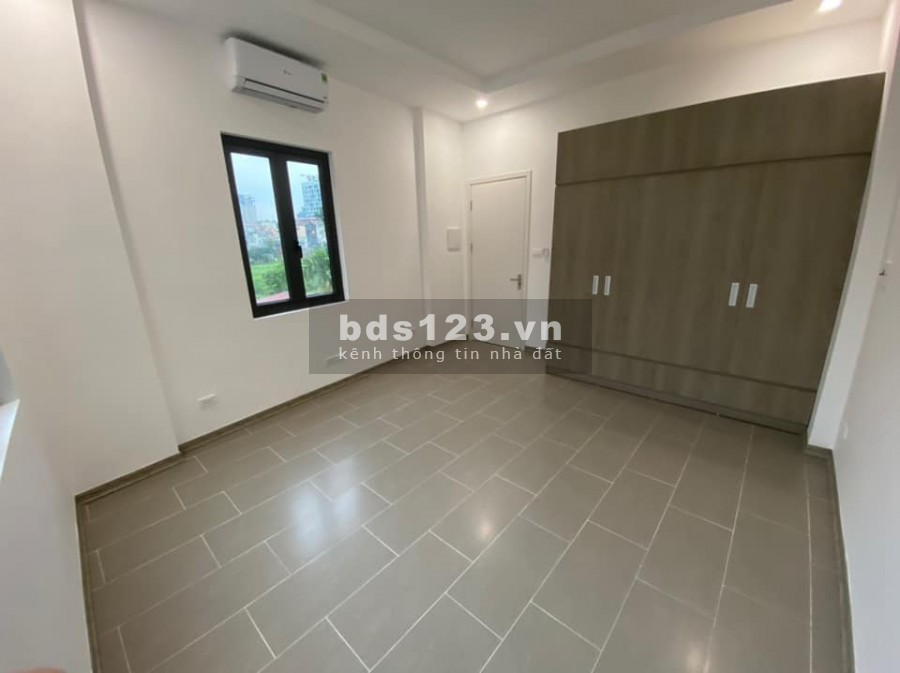 Chính chủ bán nhà mặt ngõ 189 Nguyễn Ngọc Vũ 80mx4T kinh doanh oto nhỉnh 10 ty 0969040000