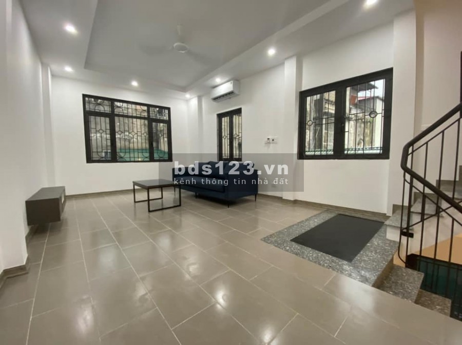 Chính chủ bán nhà mặt ngõ 189 Nguyễn Ngọc Vũ 80mx4T kinh doanh oto nhỉnh 10 ty 0969040000