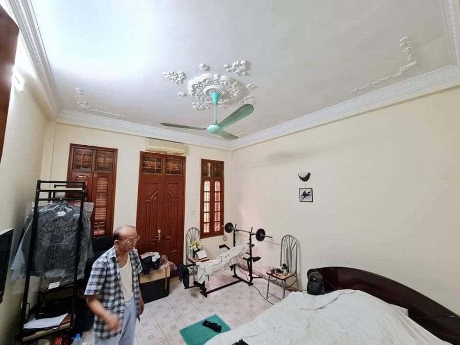 Bán nhà Thái Hà- Ngõ 2 oto tránh, kinh doanh đỉnh, chỉ 11,7 tỷ, dt 50m2, 5 tầng, Mt 4,2m