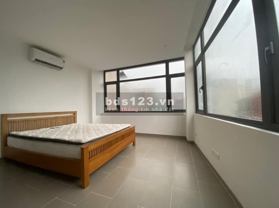 Chính chủ bán nhà mặt ngõ 189 Nguyễn Ngọc Vũ 80mx4T kinh doanh oto nhỉnh 10 ty 0969040000