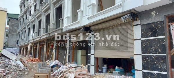 Bán nhà nguyên căn mới koong phố Cổ Nhuế, diện tích sử dụng 30m2, giá bán 2.85 tỷ