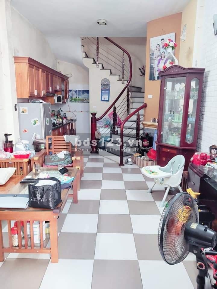 Giá cực rẻ, Bán nhà đường mới Tứ Hiệp – Thanh Trì, dt 56m2, 4 tầng mặt 4.6m chỉ 3.25 Tỷ.
