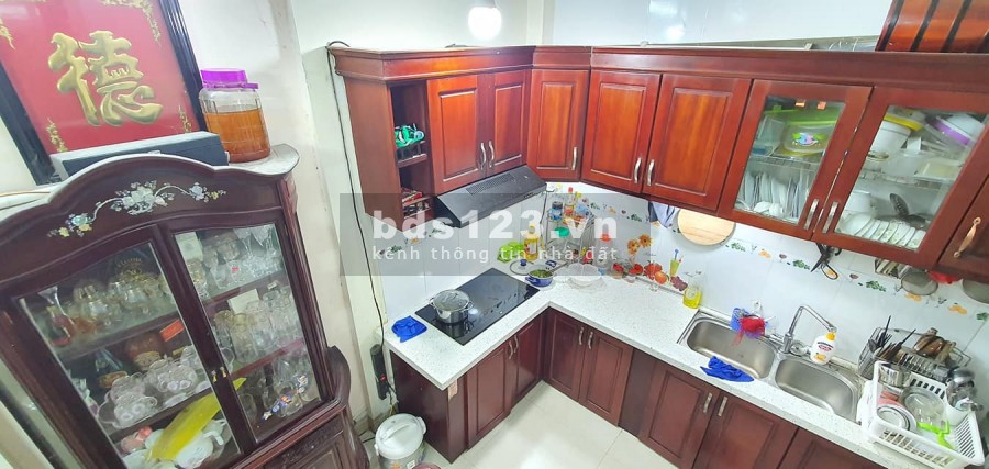 Bán gấp nhà Bạch Đằng gần phố cổ,  ngõ thoáng, văn minh  30m  4 tầng 3.3 tỷ 