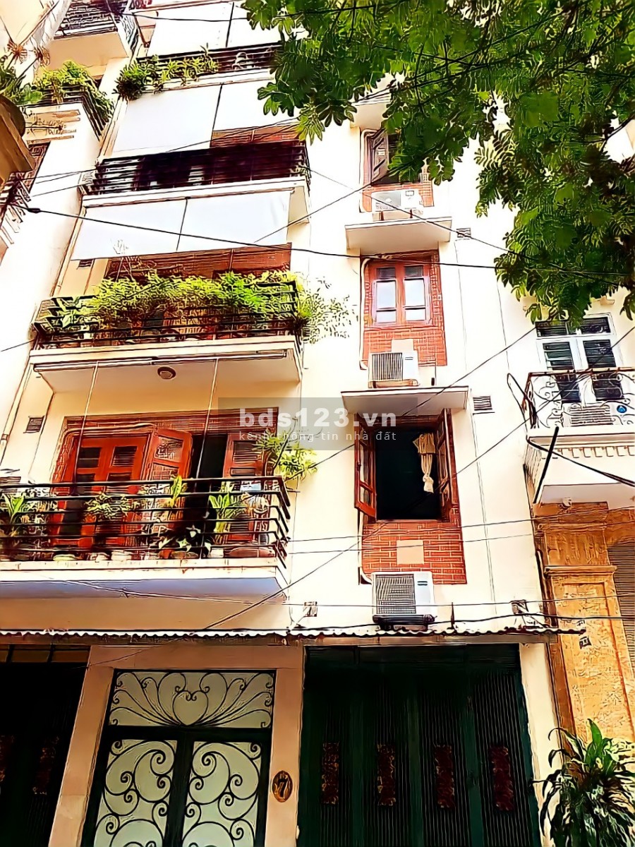 Lô Góc! Nhà Lạc Long Quân, Nghĩa Đô diện tích 55m2, mt 5,3m kinh doanh văn phòng