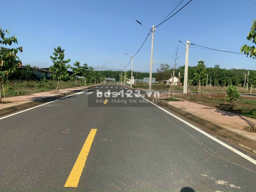 Đất đầu tư Đồng Phú- Bình Phước, giá bán 6.9 triệu/m2, sổ chính chủ