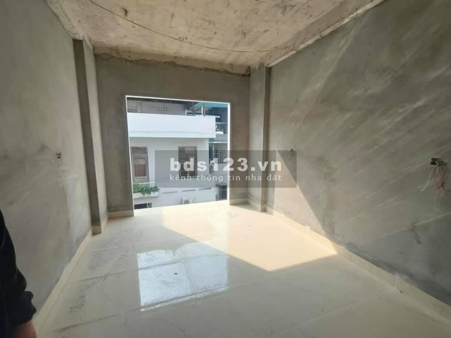 Bán 4 nhà 4 tầng HIẾM - ĐẸP ở luôn, tha hồ chọn, Ngô Gia Tự, hơn 3 tỷ