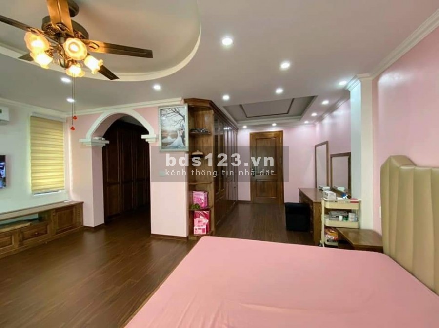 Bán nhà 6 tầng đường Hàm Nghi, Nam Từ Liêm, giá bán 13.99 tỷ, sổ sẵn chính chủ