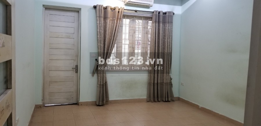 Chính chủ cho thuê nhà nguyên căn số 17 ngõ 11 Hoàng Sâm, Nghĩa Đô, ô tô tránh, dt 210m2