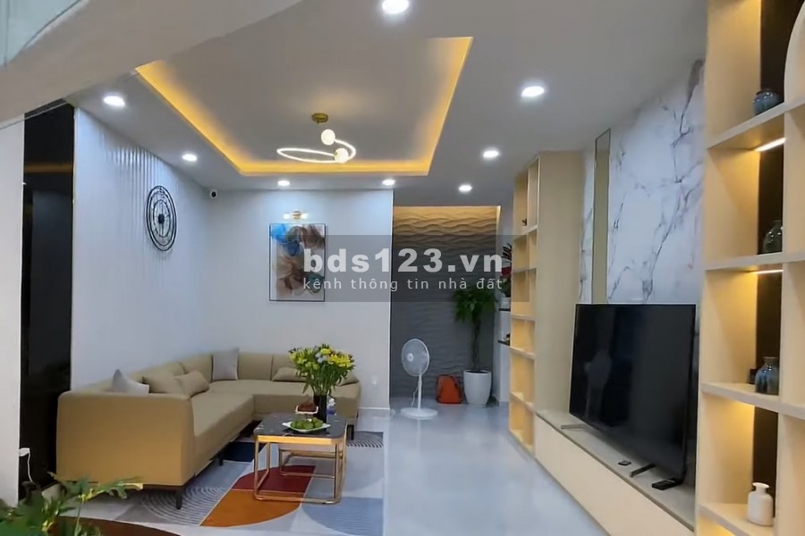 Bán nhà 5 Tầng, 48m2 Đường Nguyễn Sỹ Sách, F15, Tân Bình Giá Giảm Sâu Mùa Dịch