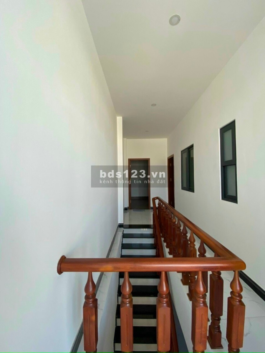 Nhà nguyên căn Tương Bình Hiệp, Thủ Dầu Một, Bình Dương đúc 1 trệt 1 lầu