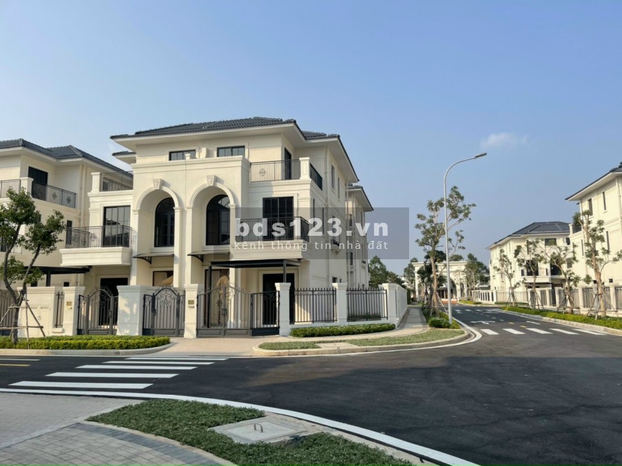 Bán căn song lặp hoa hậu Swanbay 4.2 giá 9 tỷ, view sông, công viên, kênh, liền kề Cluhouse
