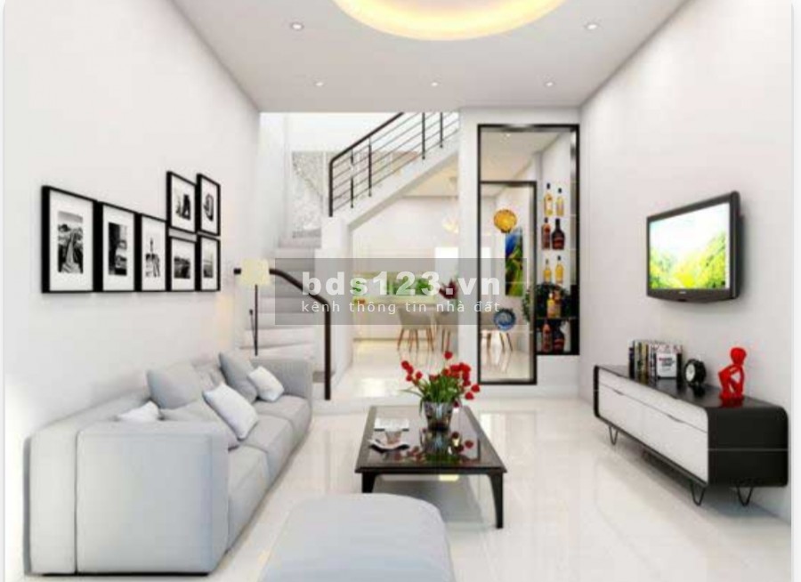 Nhà đẹp Nguyễn Văn cừ ngõ thông, ô tô đỗ cổng diện tích 36m2 4 tầng giá 3 tỷ
