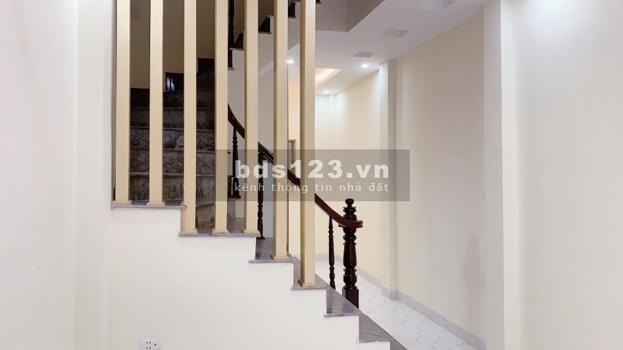 Bán nhà ngõ 8 Lê Quang Đạo, ngõ rộng thoáng, tiện ích vô vàn giá bán 2.95 tỷ