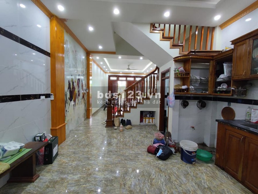 Bán nhà, phố Lê Trọng Tấn, Hà Đông, vỉa hè rộng, 8 làn xe, KD đỉnh, 45m2, MT 4,6m, 5 tầng, giá 6,9 tỷ.