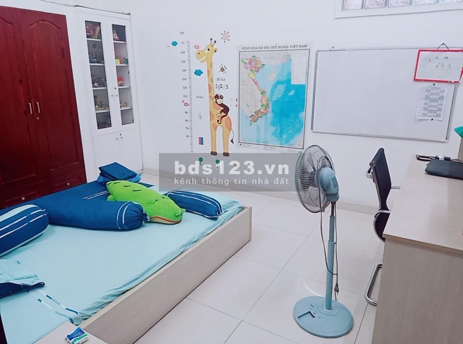Bán gấp nhà vị trí đắc địa gần KCN Tân Bình hẻm to giá nhỏ Chỉ 5.8 tỷ
