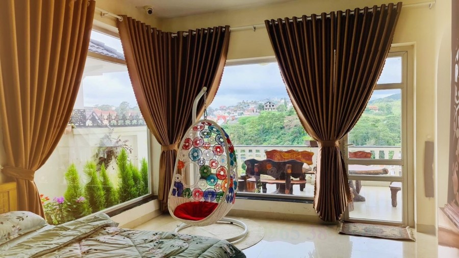 Bán biệt thự cao cấp nội thất đầy đủ nội thất gỗ thơm phức, đã có sổ riêng xây dựng