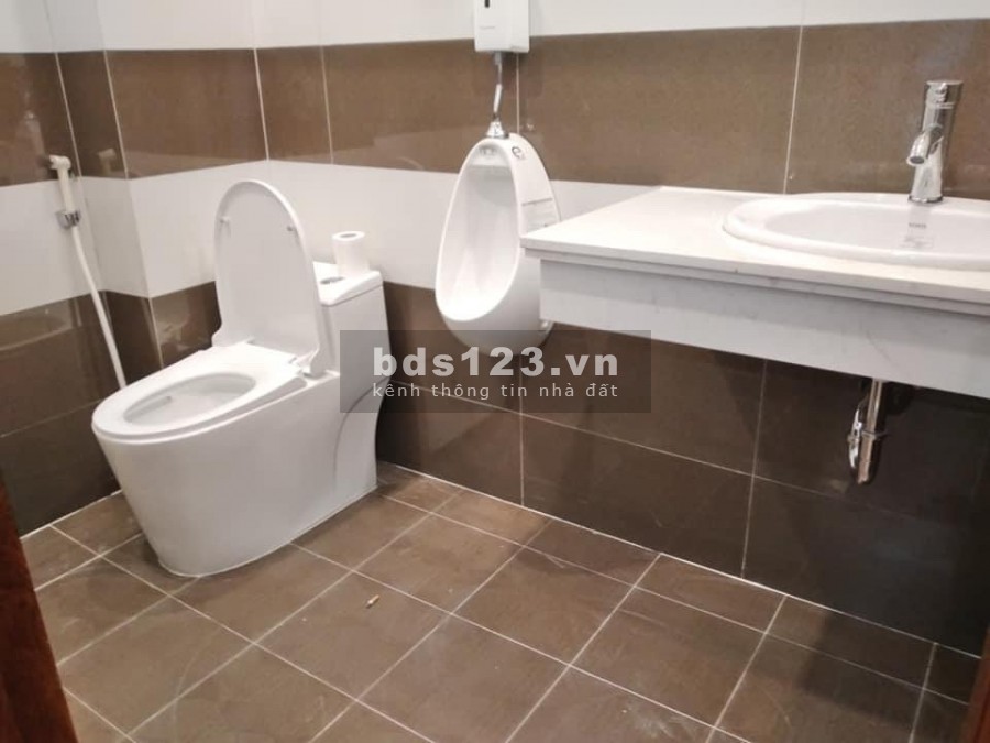 Nhà nguyên căn Xuân Phương tặng nội thất, ở sướng rẻ nhất khu lh 0962157266