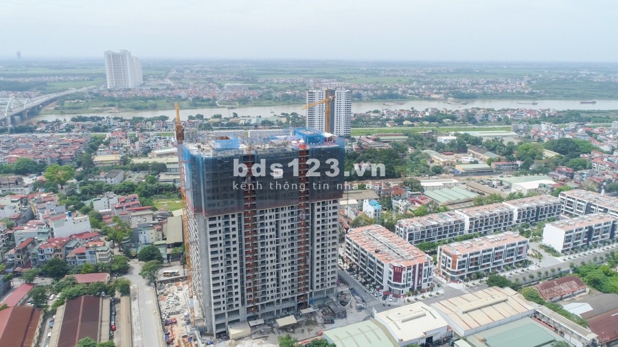 Bán Shophouse khối đế Bình Minh Garden ngay sảnh cư dân view đài phun nước