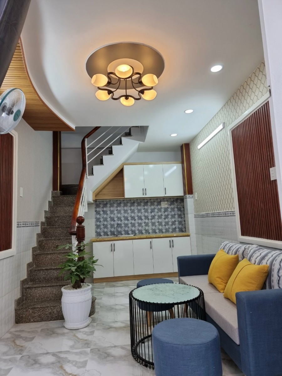 Bán nhà nguyên căn hẻm xe hơi đỗ cửa 1979 Huỳnh Tấn Phát, huyện Nhà Bè, giá 1.78 tỷ