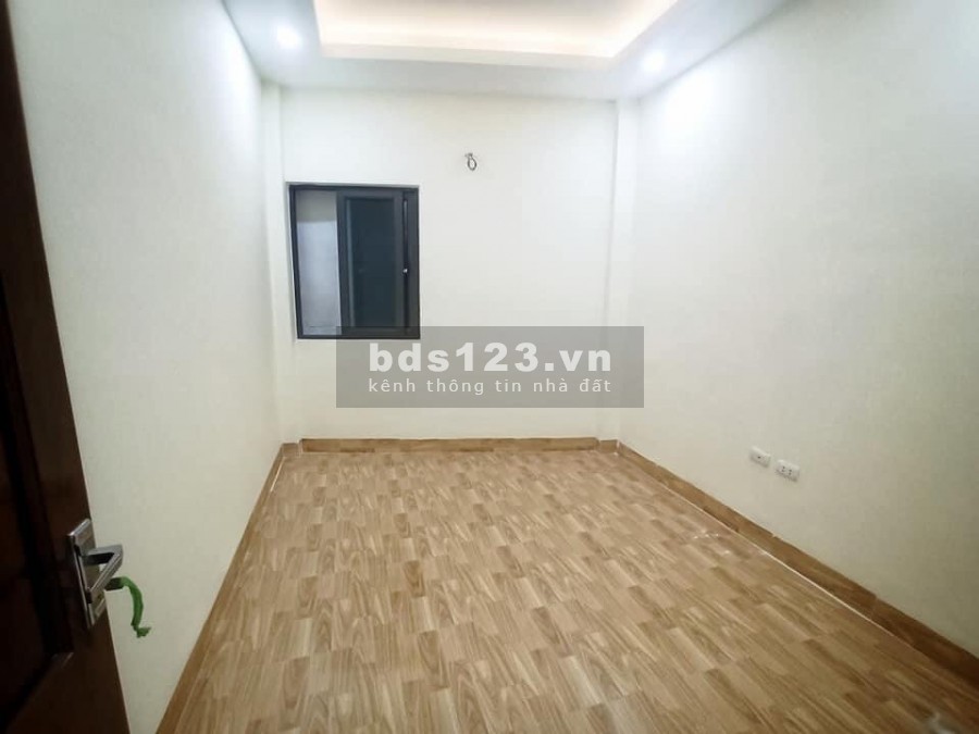 Nhà Cầu Đơ Hà Đông ngõ thông ô tô chạy, diện tích sử dụng 38m2 giá bán 2.45tỷ
