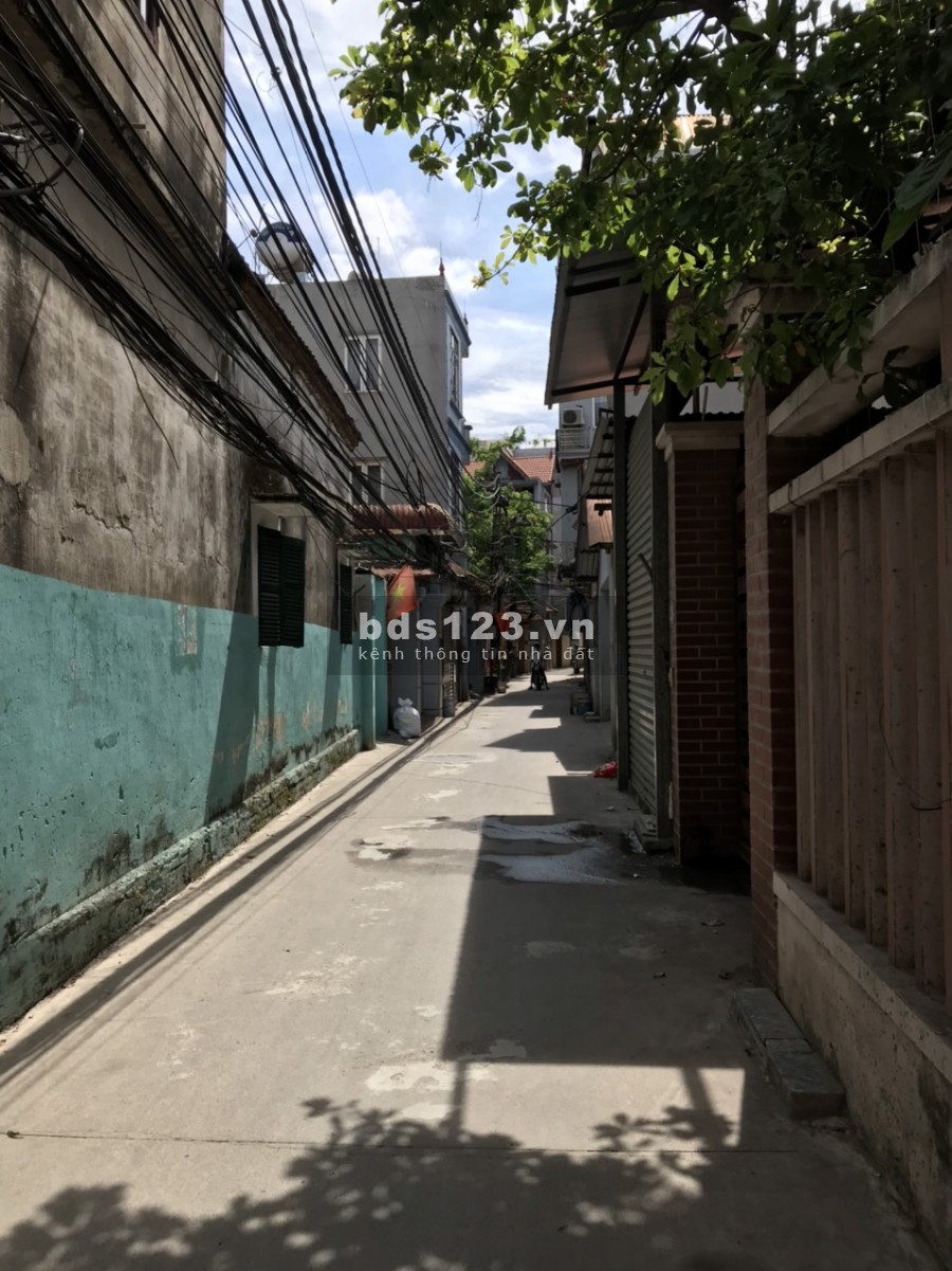 6*Bán nhà đất thổ cư Đa Sỹ, Kiến Hưng, Hà đông.Ô tô đỗ cổng, dt 71m2, giá 3.9 tỷ