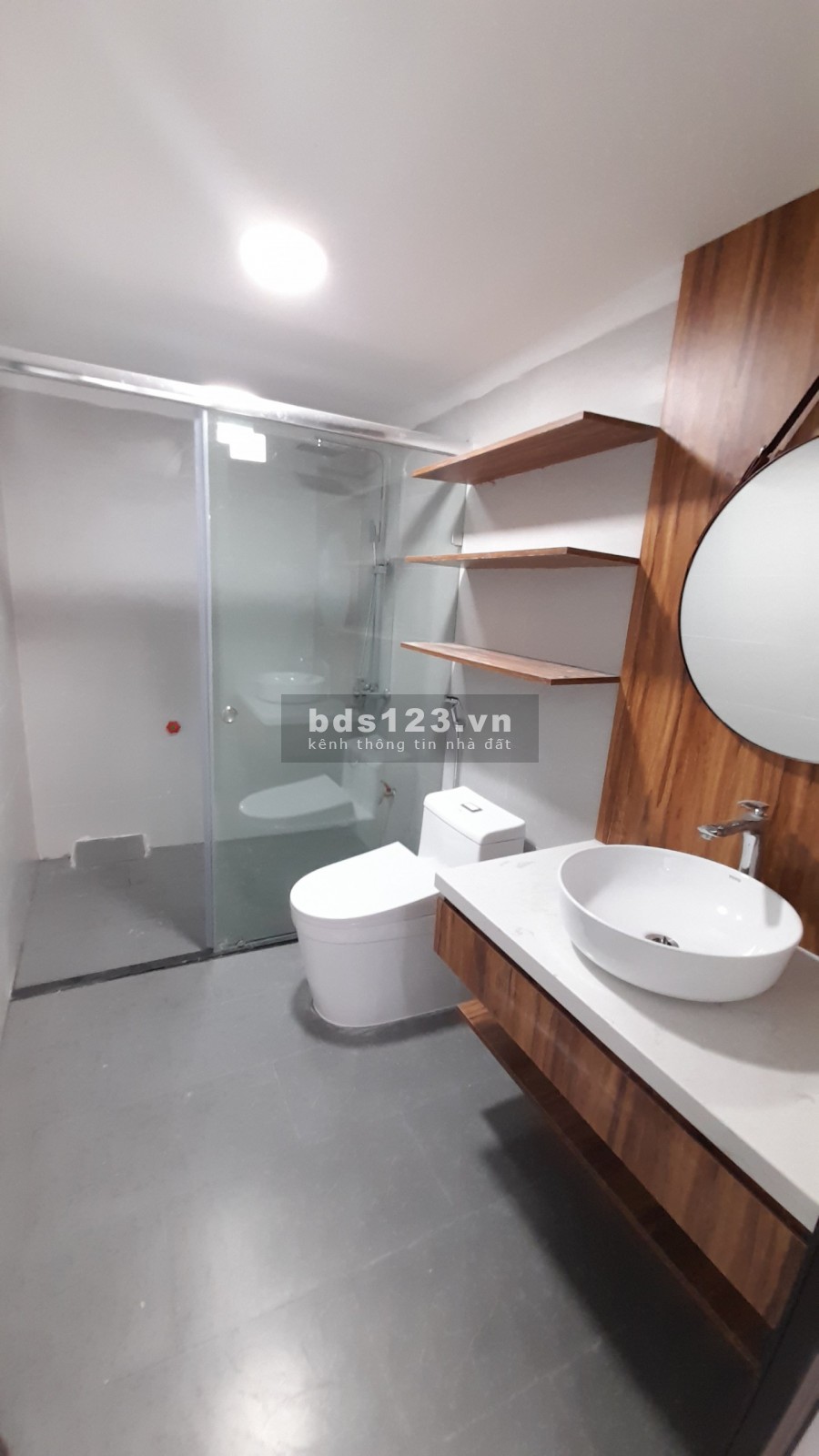 Bán căn nhà ngõ 193 Phú Diễn Bắc Từ Liêm, 50m ra tới chợ, trường học các cấp, ô tô đỗ gần