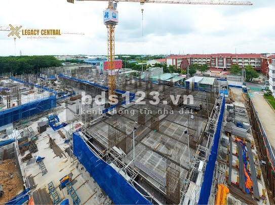 Em còn giữ 20 căn đẹp nhất tại Legacy City, quý khách vui lòng liên hệ để nhận giá thấp nhất