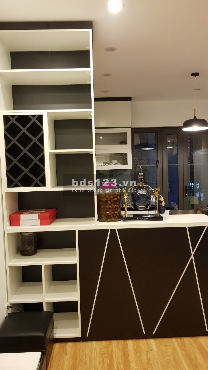 Chính chủ cần bán căn góc chung cư dt 76m2 tại Thanh Hà Mường Thanh nội thất như hình