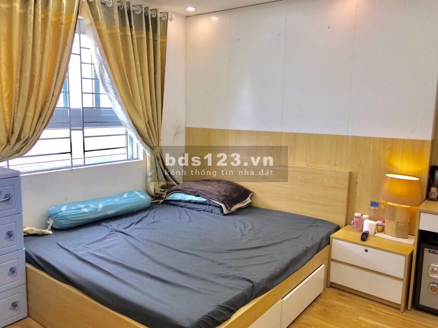 Chính chủ cần bán căn góc chung cư dt 76m2 tại Thanh Hà Mường Thanh nội thất như hình