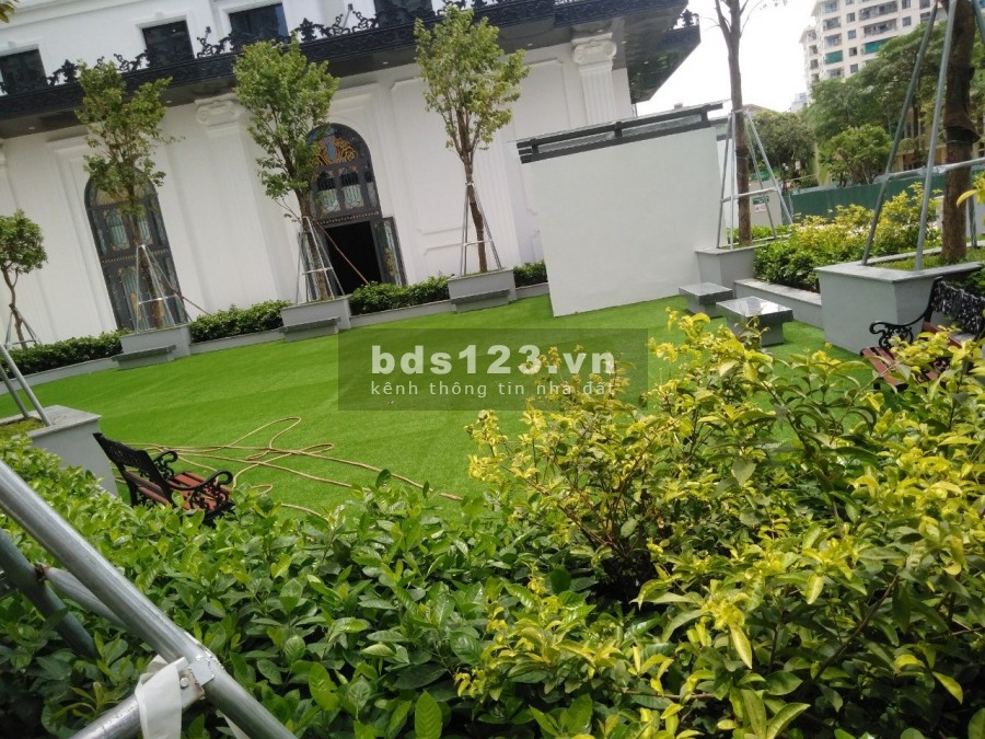 Chính chủ cần bán căn hộ 2 phòng ngủ, 60m2, giá bán 2.3 tỷ, tại cc Iris Garden