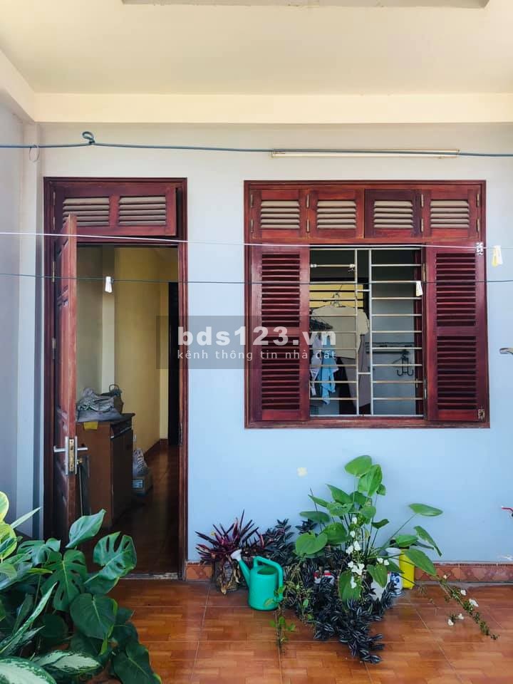 Bán nhà ngõ 29 Khương Hạ ô tô KD 74m2 x 5 tầng giá 11,1 tỷ. LH 0912442669