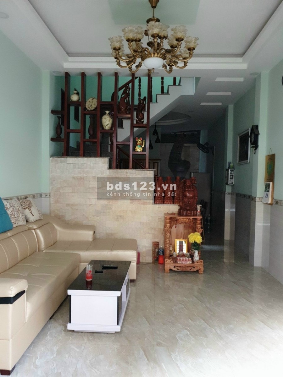 Bán nhà nguyên căn chỉ có 1 căn duy nhất Trường Chinh, dt 4x11,…