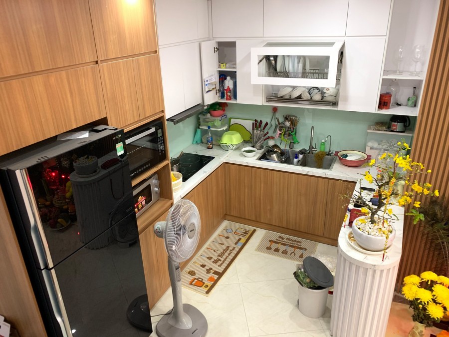 Cần bán gấp nhà phố Hào Nam, dt 45m, ngõ ô tô 2 mặt thoáng, giá 7.5 tỷ