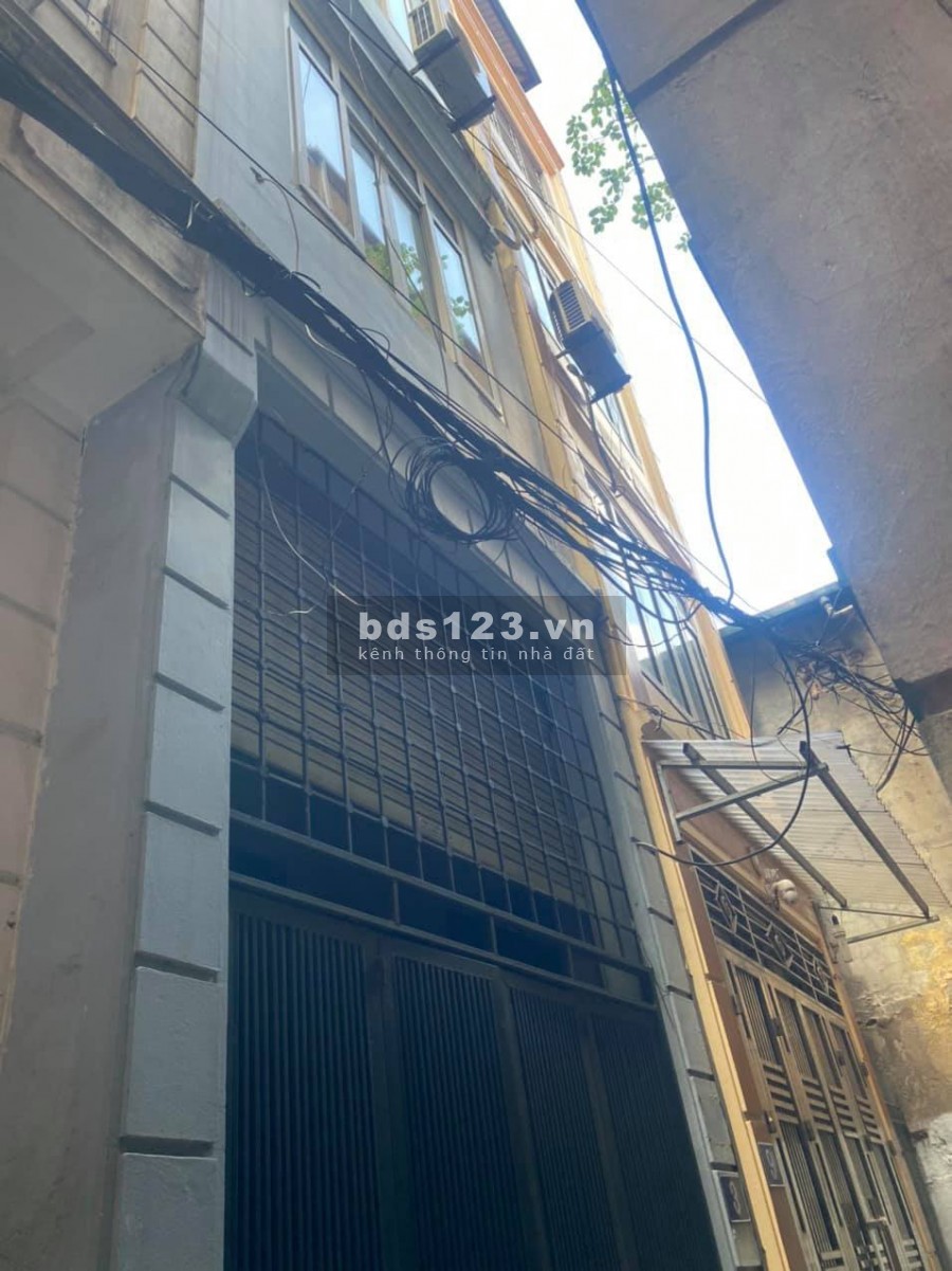 Bán nhà hiếm ngõ Chùa Hà, Cầu Giấy, dt 30m2, 4 tầng, mt 3m, giá 3.2 tỷ, liên hệ 0975513371