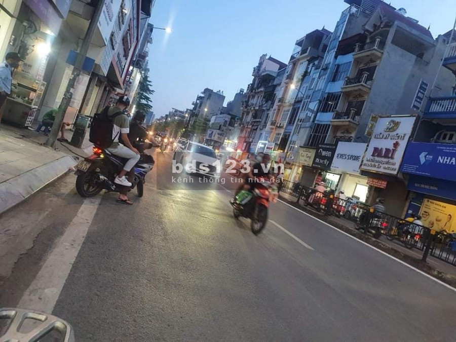 Mặt phố Tôn Đức Thắng, Quận Đống Đa, diện tích sử dụng 62m2, giá 19 tỷ, lhcc