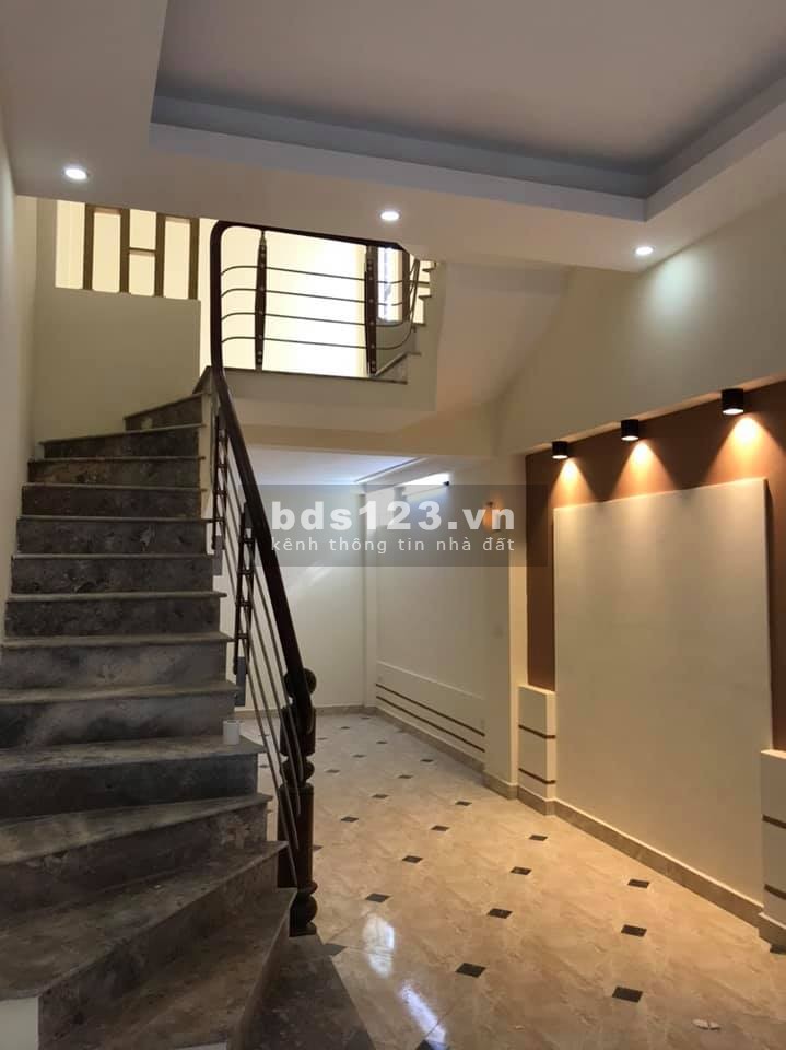 Siêu Hot Nhà Mới Vĩnh Quỳnh- Thanh Trì, mặt ngõ nông, 41M2 x4 Tầng chỉ nhỉnh 2 tỷ.