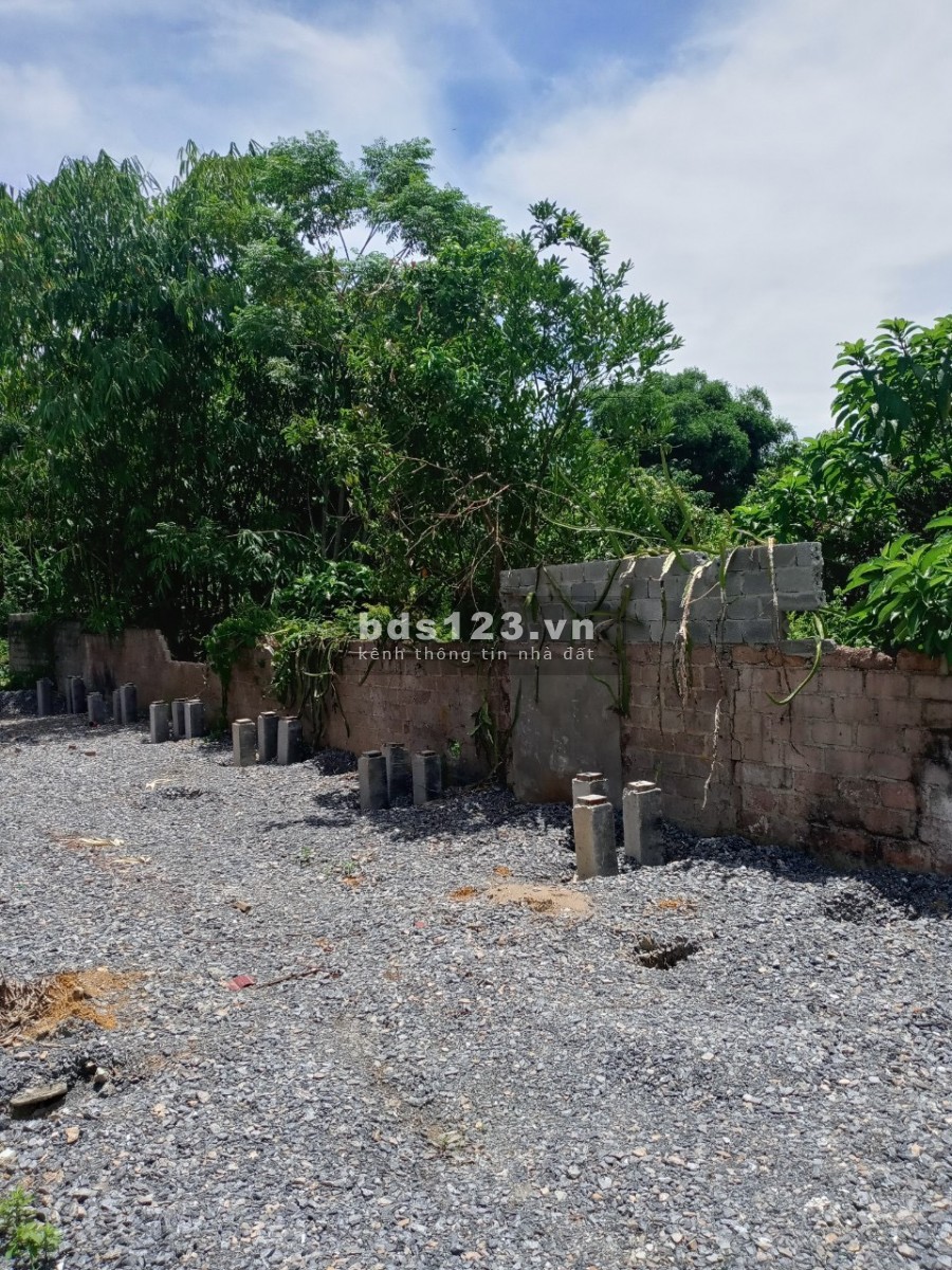 Diện tích sử dụng 102m2 có 90m thổ cư Thuỷ xuân Tiên Chương Mỹ, kinh doanh tốt