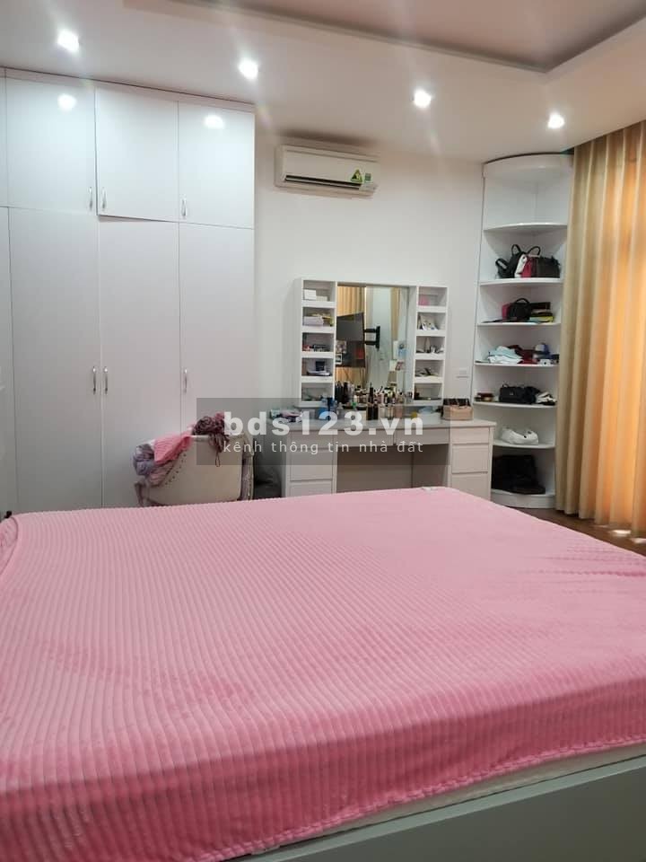 Nhà phân lô Chu Huy Mân, Vinhomes Long biên, 120m, MT 9.5m, 18.3 tỷ