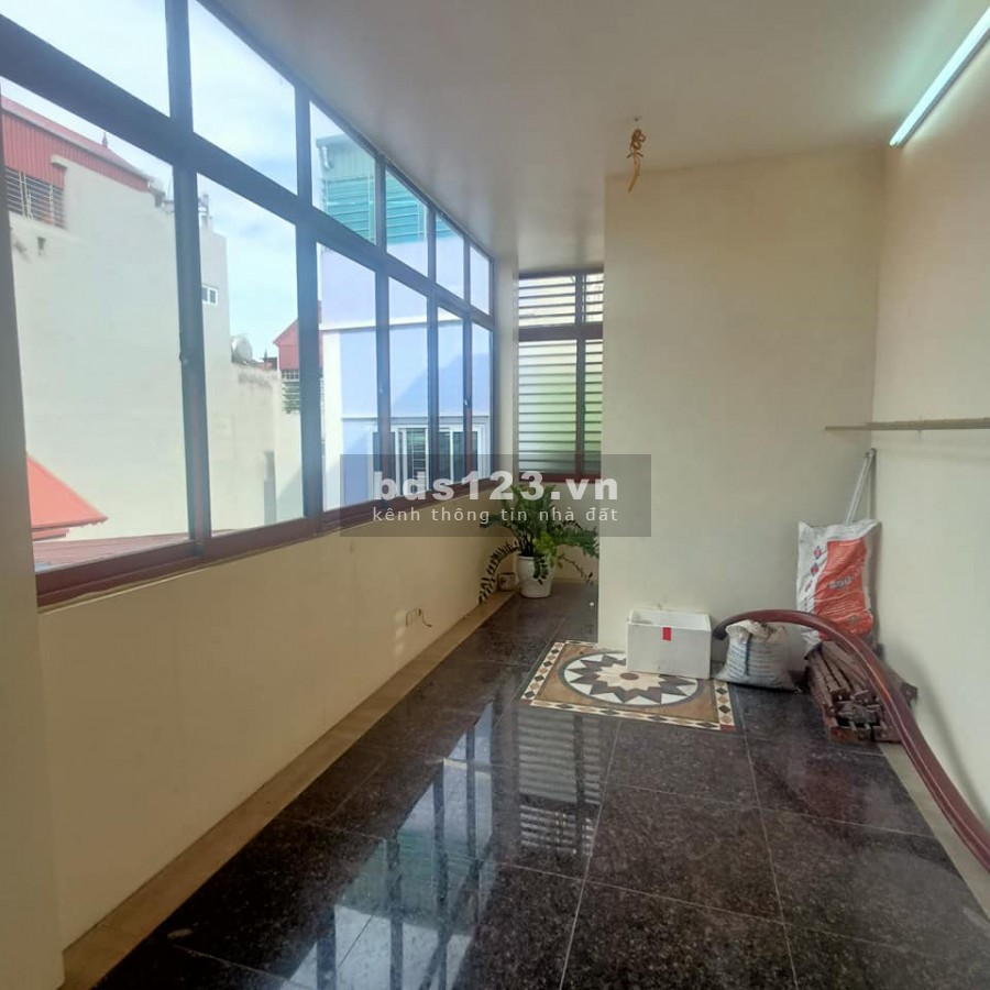 Siêu phẩm Tân Xuân 20m ô tô nở hậu, dt 30m2, với giá hấp dẫn giá bán 2.95 tỷ