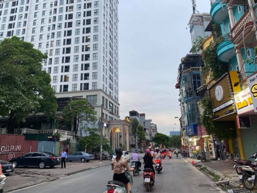 Nhà Thái Thịnh, 20 ra phố 2. mặt thoáng, tiện ích đỉnh cao, nhà chất đất học dt 50m2, giá 6.4 tỷ