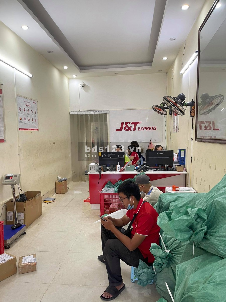 Bán nhà mặt phố Quận Hoàng Mai, vỉa hè kinh doanh ngày đêm, dt 112m2, giá 10.5 tỷ